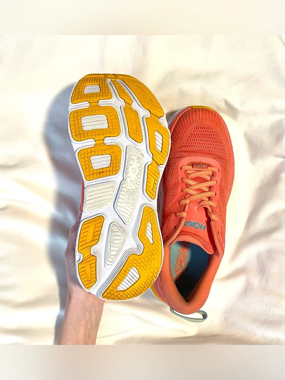 *EUC* HOKA One One Bondi 7 Running Shoes - Wmn's Sz 8.5 - Orange - Comfort - Picture 6 of 12